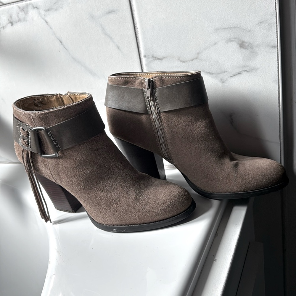 Brown Kensie Booties